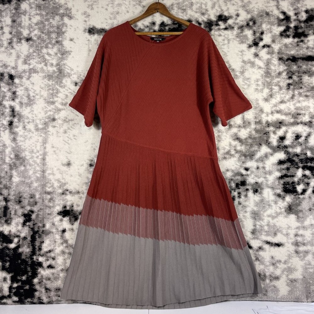 Misook Dress Womens Size Small Textured Long Half Sleeve Rayon Mini Knit